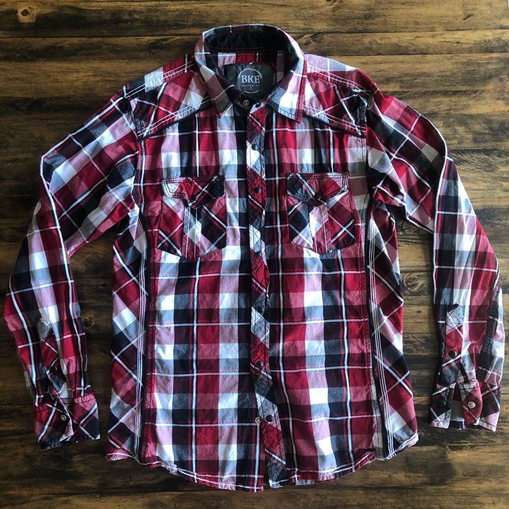 Men’s Button Down Plaid Shirt